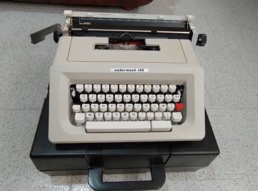 Macchina da scrivere Olivetti Underwood 460