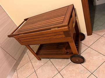 Carrello portavivande estensibile e con cassetto