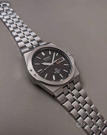 Seiko SQ 100 Quartz Sports 8229-701A