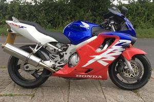 Ricambi honda cbr 600 f 2000 cbr600 99/2000