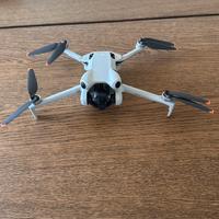 DJI Mini 4 PRO (come nuovo)