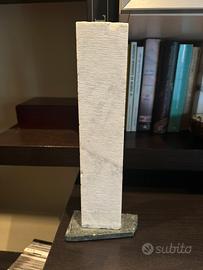 Soprammobile  in marmo