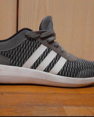 Scarpe da uomo adidas cloudfoam race