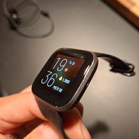 FITBIT VERSA 2 CON CARICATORE