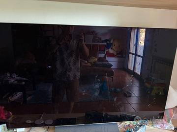 LG OLED 55" C3 (2023) - Rotto per ricambi