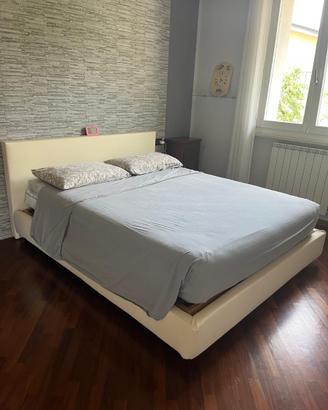 Letto matrimoniale