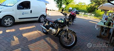 Triumph Bonneville 2006 carburatori