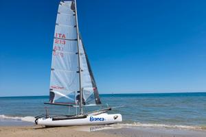 Catamarano Dart Hawk F18