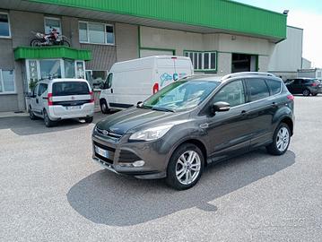 Ford Kuga 1.5ecob. TITANIUM 4X4 Automatica