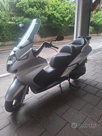 Honda silver 600 scooter