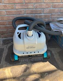 Robot pulitore piscina