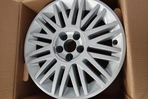 CERCHI LEGA LANCIA THEMA 16" CODICE A580