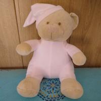 Orsacchiotto con berretto rosa