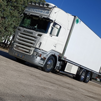 Scania R500 v8