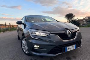 Renault Megane Mégane Sporter Blue dCi 115 CV EDC 