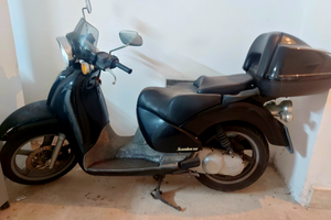 Aprilia Scarabeo 150 - anno 2000