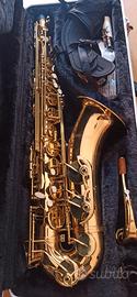 Sassofono tenore marca Gear4Music