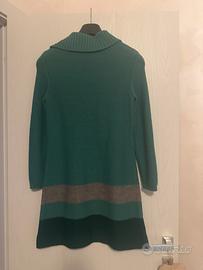 Vestito di lana fatto a mano