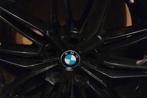 Cerchi neri 19’’ tipo BMW M4 o M3