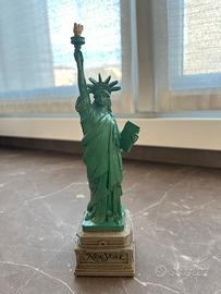 Statuetta New York