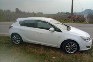 Opel Astra cosmo full optional