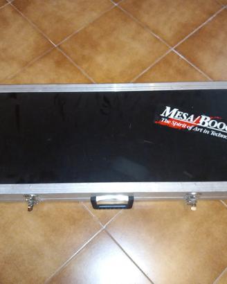Flight case per effetti chitarra 