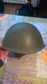 Elmetto Italiano M33