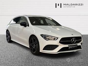 MERCEDES-BENZ CLA Shooting Brake 200 d Premium aut