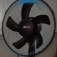 Ventilatore a piantana 