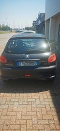 auto Peugeot 206