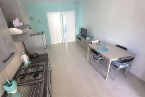 TRILOCALE PARI AL NUOVO e ARREDI INCLUSI