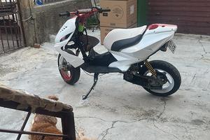 Yamaha aerox