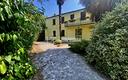casa-indipendente-con-giardino-e-garage-doppio
