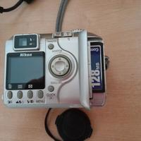 macchina fotografica Nikon coolpix 4300