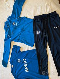 Abbigliamento ufficiale Inter
