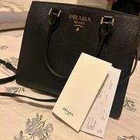 Borsa prada nuova pelle nera