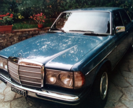 Mercedes w123 200D