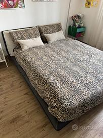 Letto Matrimoniale in pelle  Ditre italia