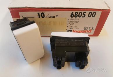 2 PZ - LEGRAND CROSS 680500 – INTERRUTTORE