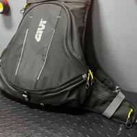 Zaino moto/scooter Givi EA104C - con porta casco