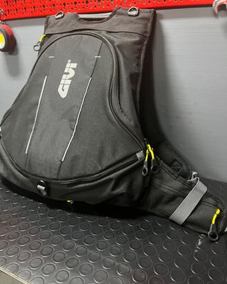 Zaino moto/scooter Givi EA104C - con porta casco