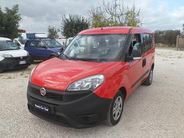 Fiat Doblo 5 posti autocarro