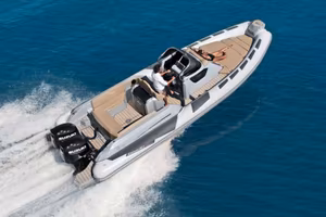 Ranieri Cayman 28.0 Executive