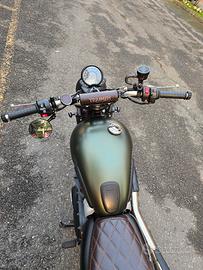 Triumph scrambler 900