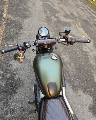 Triumph scrambler 900