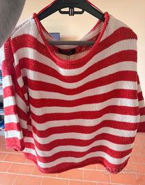 Maglia con scollo a barca