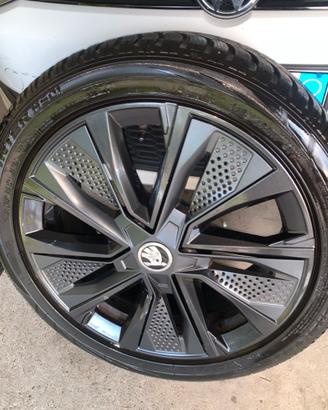 Cerchi in lega 17 originali  skoda+   215/45/17