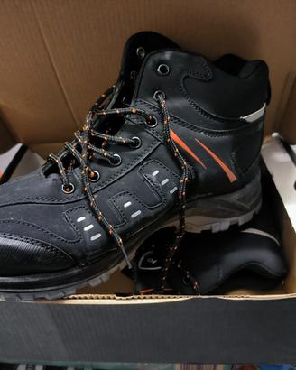scarpe da montagna