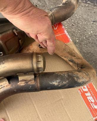 scarico Akrapovic completo per KTM Husqvarna e Gas