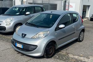 Peugeot 107 1.0 68CV 3p. Plaisir